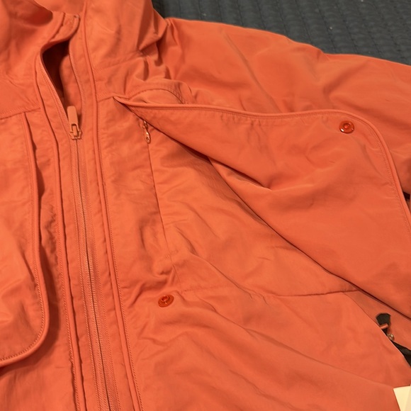 Lululemon older style always effortless NWT - Picture 4 of 5